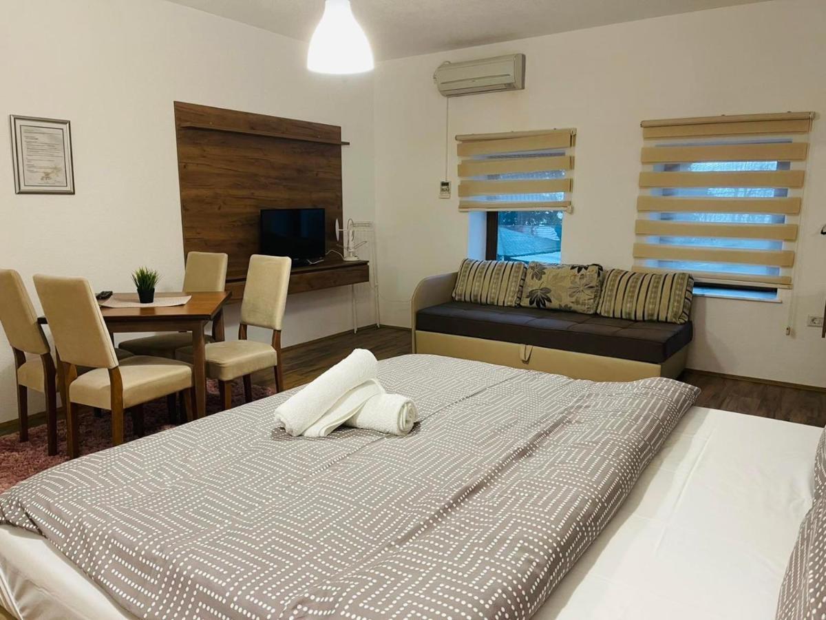 Fuk-Tak Apartmani&Restoran Dojran Extérieur photo