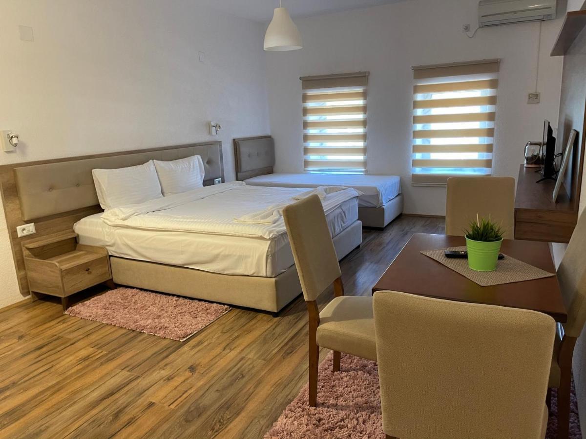 Fuk-Tak Apartmani&Restoran Dojran Extérieur photo